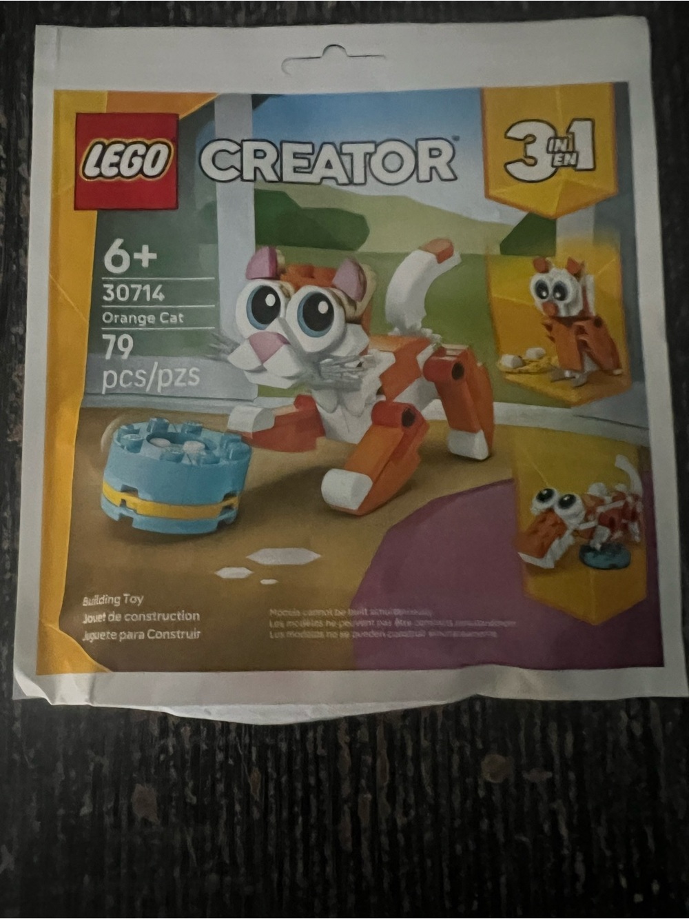 Lego Orange & White Cat Polybag with Blue Bowl Accent